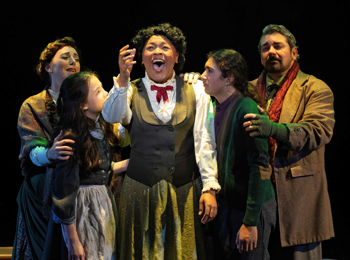 Photos/Video: First Look At A CHRISTMAS CAROL 2023 At ZACH Theatre Image