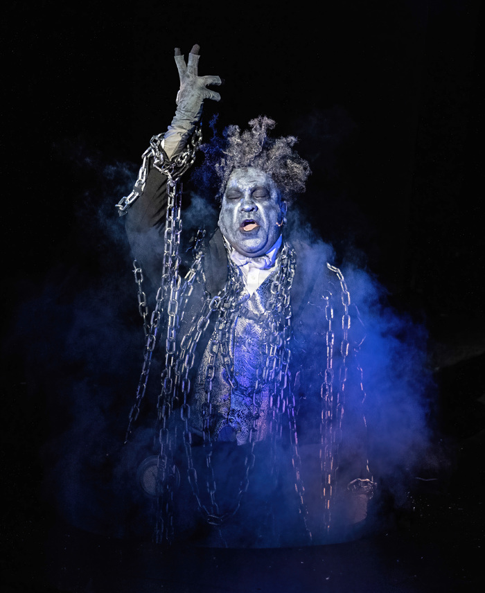 Photos/Video: First Look At A CHRISTMAS CAROL 2023 At ZACH Theatre Image