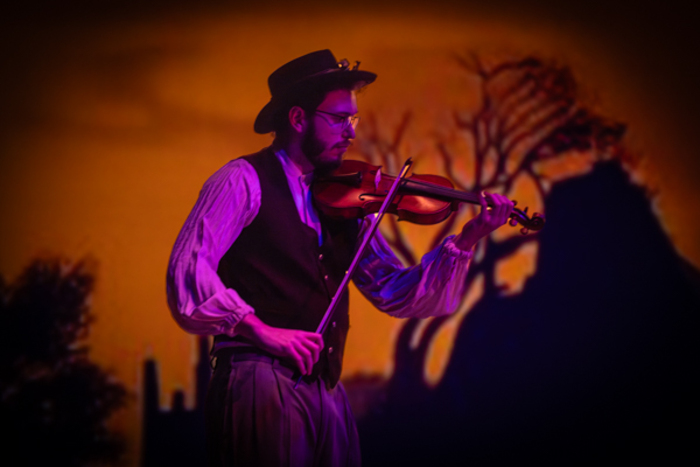 Photos: First look at Gallery Players' FIDDLER ON THE ROOF Image