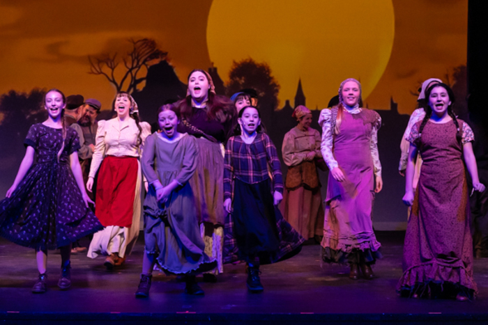 Photos: First look at Gallery Players' FIDDLER ON THE ROOF Image
