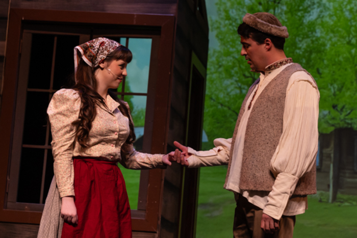 Photos: First look at Gallery Players' FIDDLER ON THE ROOF Image