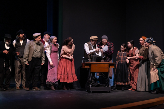Photos: First look at Gallery Players' FIDDLER ON THE ROOF Image