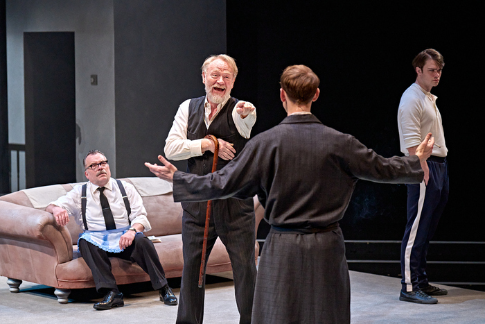 Photos: First Look at Jared Harris in Young Vic's THE HOMECOMING Image