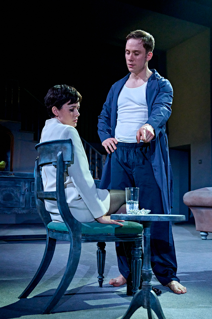 Photos: First Look at Jared Harris in Young Vic's THE HOMECOMING Image