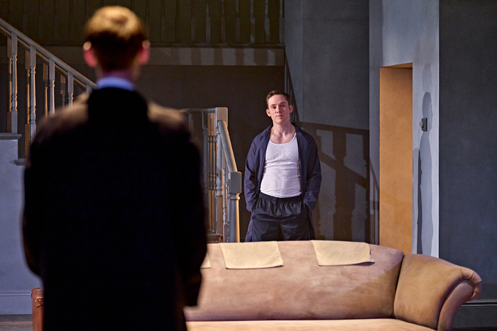 Photos: First Look at Jared Harris in Young Vic's THE HOMECOMING Image