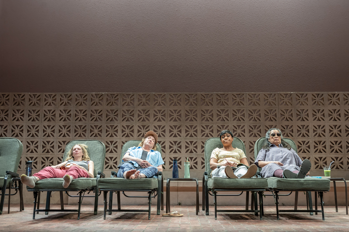 Photos: First Look at INFINITE LIFE at the National Theatre Image