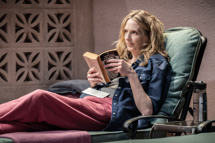 Photos: First Look at INFINITE LIFE at the National Theatre Image