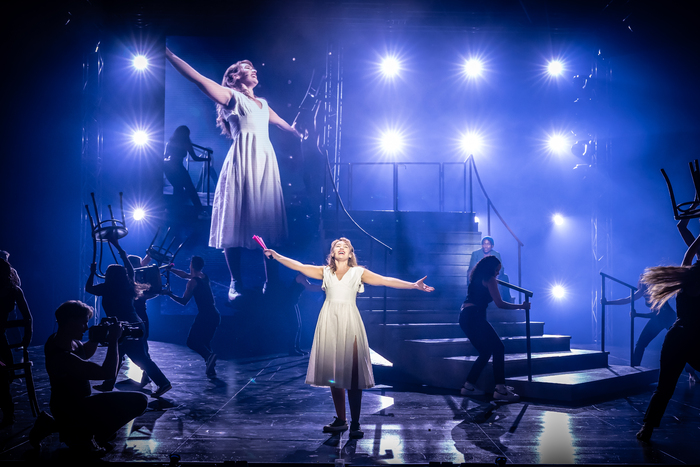 Photos: First Look at EVITA at Leicester's Curve Theatre Image