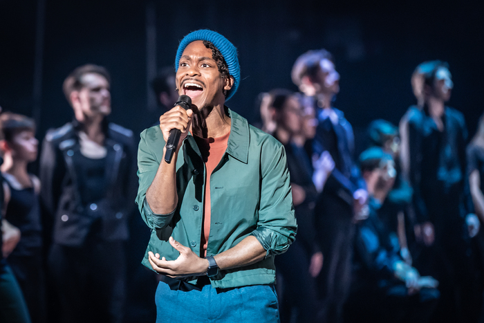 Photos: First Look at EVITA at Leicester's Curve Theatre Image