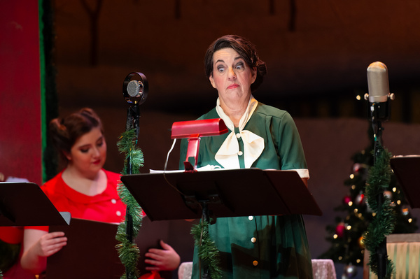 Photos: Get a First Look at MIRACLE ON 34TH STREET: A LIVE RADIO PLAY At The Milburn Stone Theatre Image