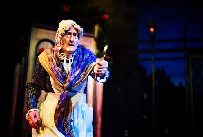 Photos: First Look At A SHERLOCK CAROL At Marylebone Theatre Image