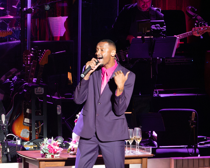 Photos: First Look at LOVE ACTUALLY LIVE at the Wallis Anneberg Image