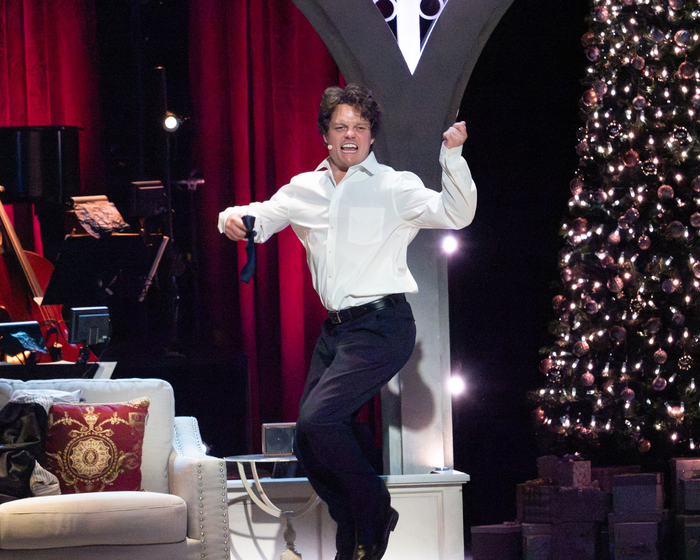 Photos: First Look at LOVE ACTUALLY LIVE at the Wallis Anneberg Image