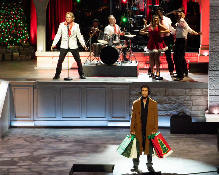 Photos: First Look at LOVE ACTUALLY LIVE at the Wallis Anneberg Image
