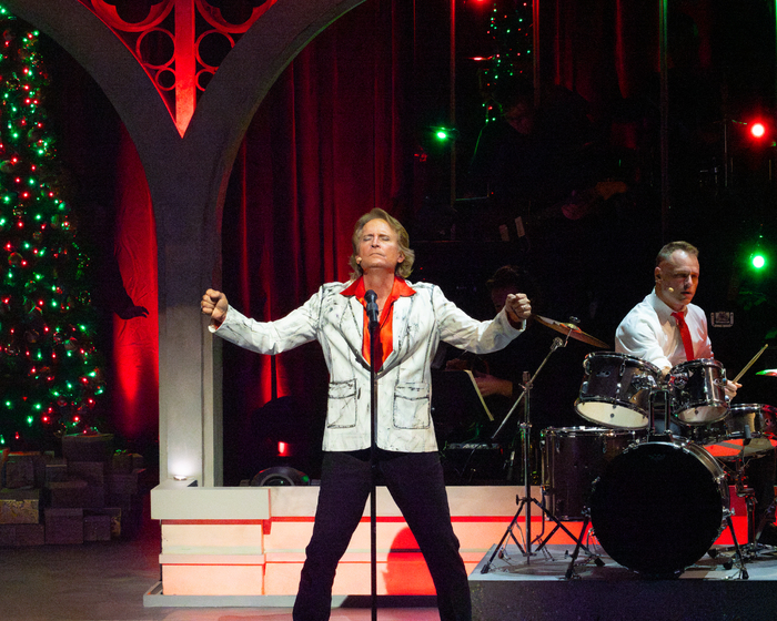 Photos: First Look at LOVE ACTUALLY LIVE at the Wallis Anneberg Image