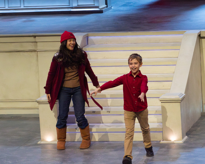 Photos: First Look at LOVE ACTUALLY LIVE at the Wallis Anneberg Image