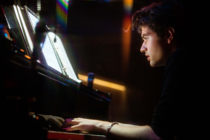 Cabaret Photographers: Matt Baker Image