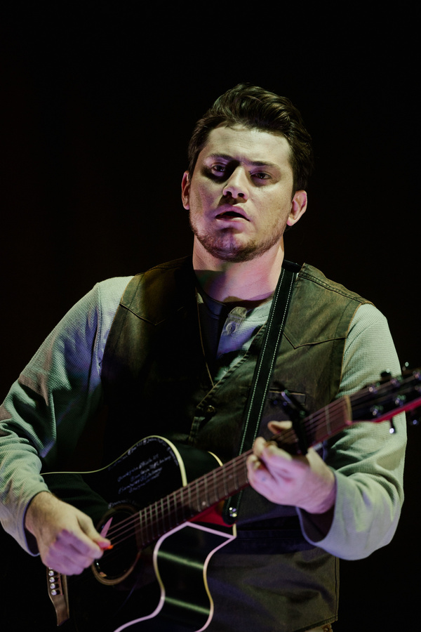 Photos: First Look at Ensemble Theatre Company's RING OF FIRE: THE MUSIC OF JOHNNY CASH Image