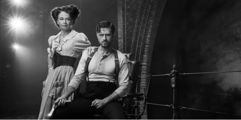 Wake Up With BroadwayWorld December 6th, 2023 Image