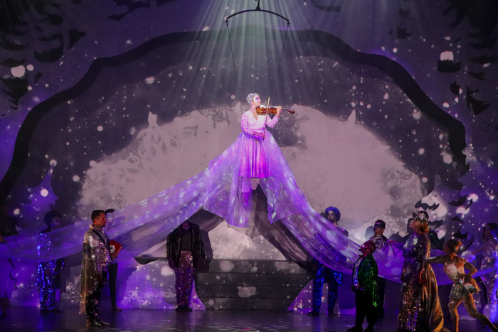 Photos: Create Memories To Cherish Forever at CIRQUE MUSICA HOLIDAY WONDERLAND Image