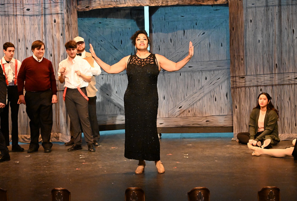 Photos: First Look at WHITE CHRISTMAS at The Grand Prairie Arts Council Image