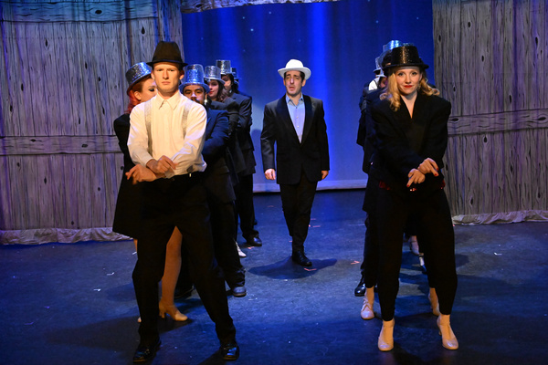 Photos: First Look at WHITE CHRISTMAS at The Grand Prairie Arts Council Image