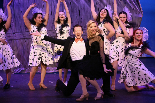 Photos: First Look at WHITE CHRISTMAS at The Grand Prairie Arts Council Image