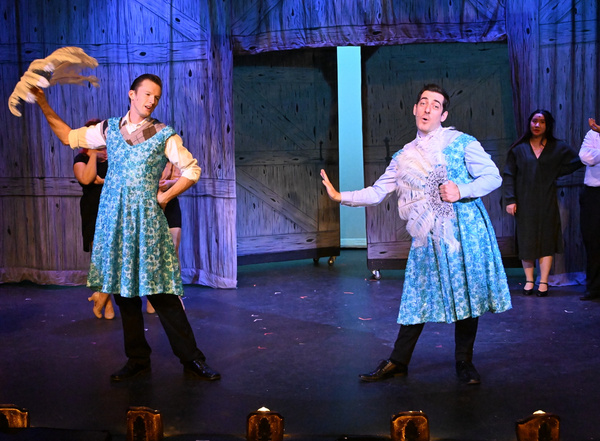 Photos: First Look at WHITE CHRISTMAS at The Grand Prairie Arts Council Image