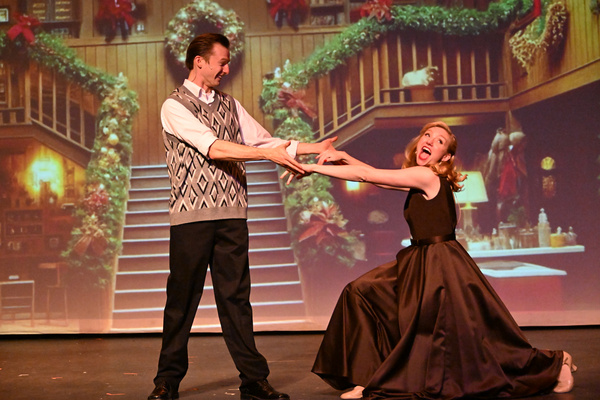 Photos: First Look at WHITE CHRISTMAS at The Grand Prairie Arts Council Image