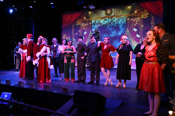 Photos: First Look at WHITE CHRISTMAS at The Grand Prairie Arts Council Image