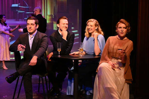Photos: First Look at WHITE CHRISTMAS at The Grand Prairie Arts Council Image