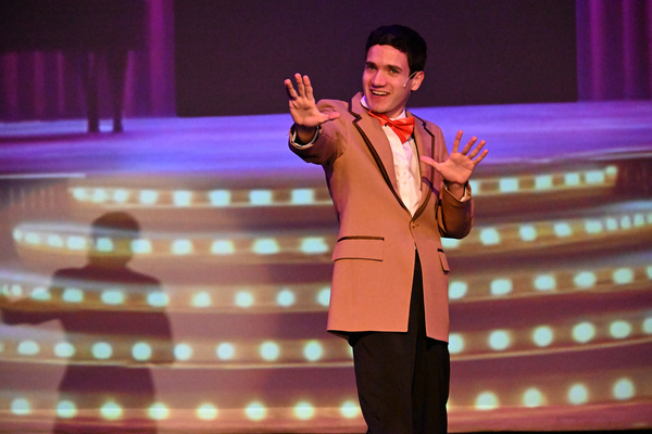 Photos: First Look at WHITE CHRISTMAS at The Grand Prairie Arts Council Image