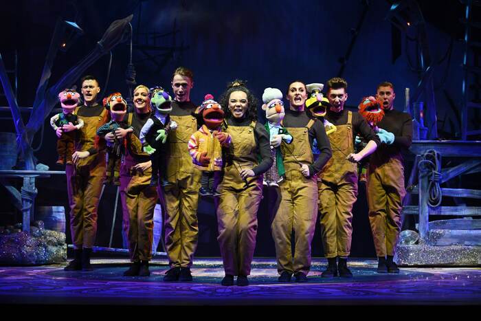 Photos: First Look At Wolverhampton SNOW WHITE Holiday Panto Image