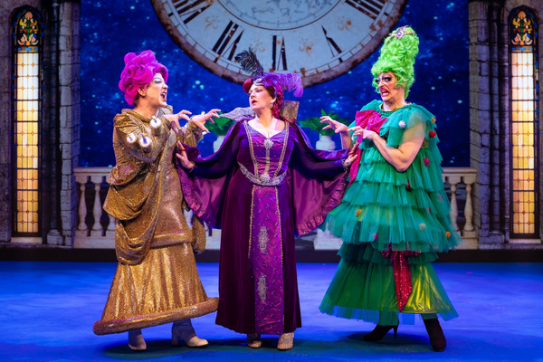 Photos: First Look At A CINDERELLA CHRISTMAS At Laguna Playhouse Image