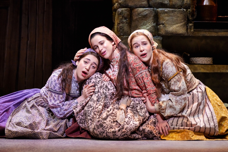 Interview: Real-Life Married Couple Alexandra Socha & Etai Benson Share the Stage in FIDDLER ON THE ROOF Image
