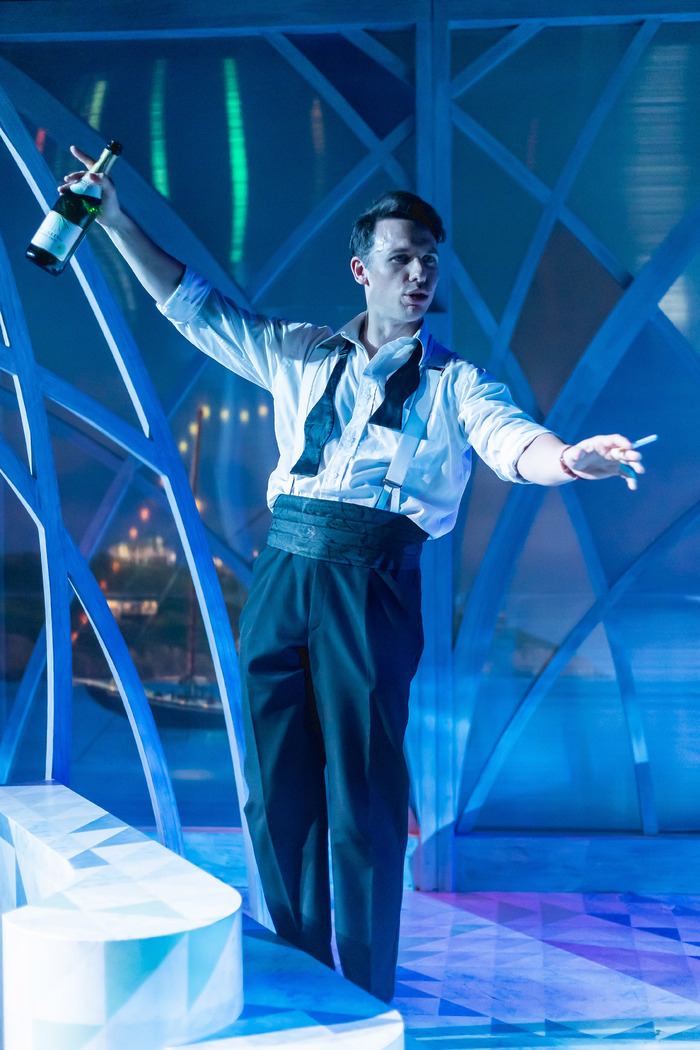 Photos: First Look at The Mill at Sonning's Production of HIGH SOCIETY Image
