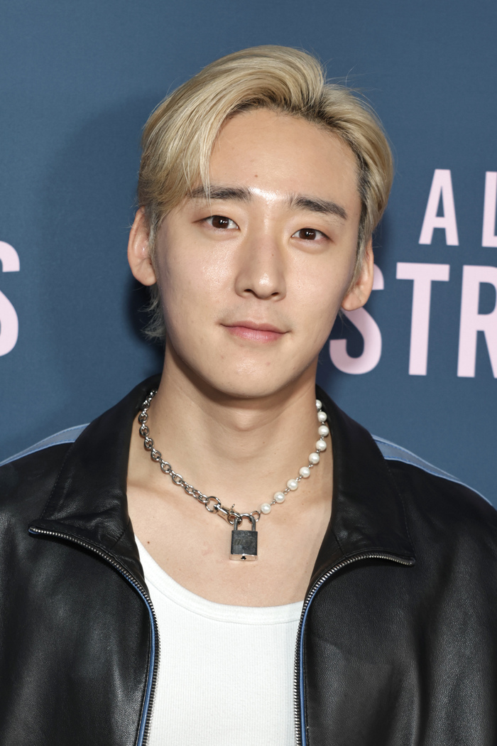 Photos: Go Inside the ALL OF US STRANGERS Premiere with CASAMIGOS Image