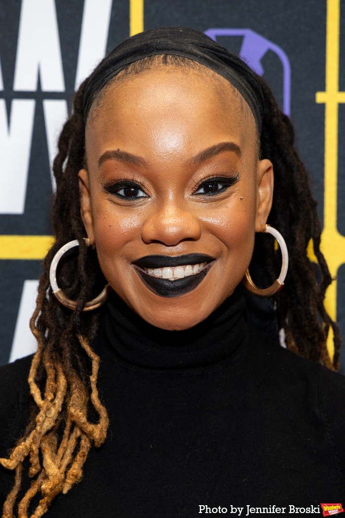 Photos: Stars Walk the Red Carpet on Opening Night of HOW TO DANCE IN OHIO Image