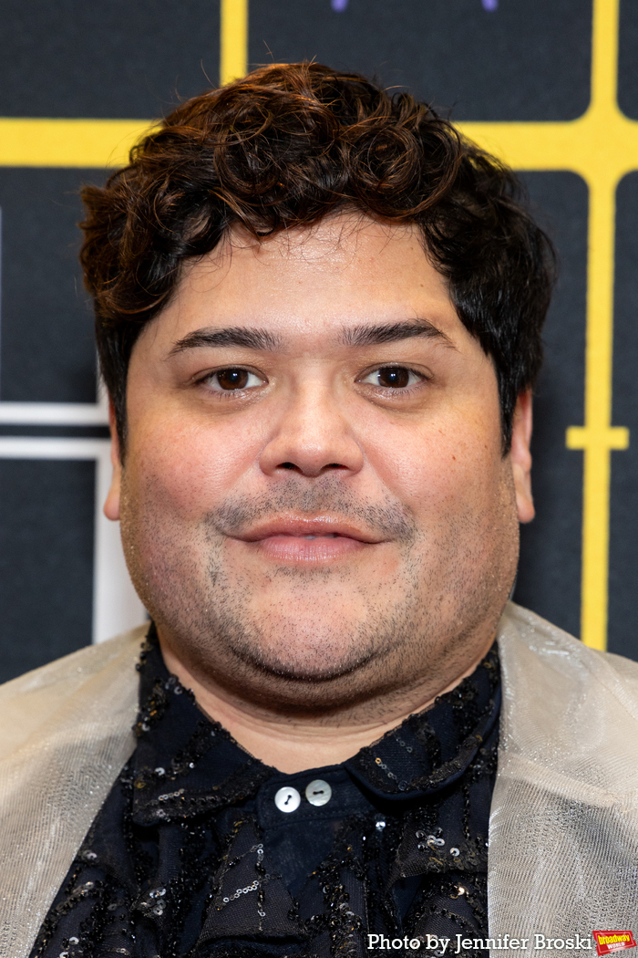 Photos: Stars Walk the Red Carpet on Opening Night of HOW TO DANCE IN OHIO Image