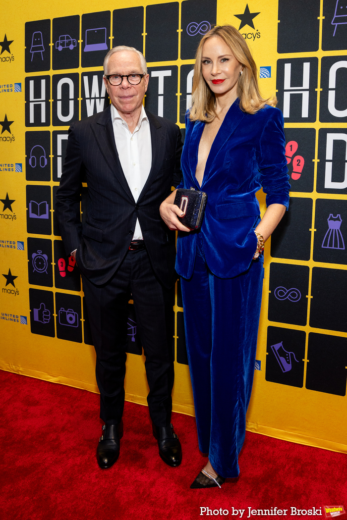 Photos: Stars Walk the Red Carpet on Opening Night of HOW TO DANCE IN OHIO Image