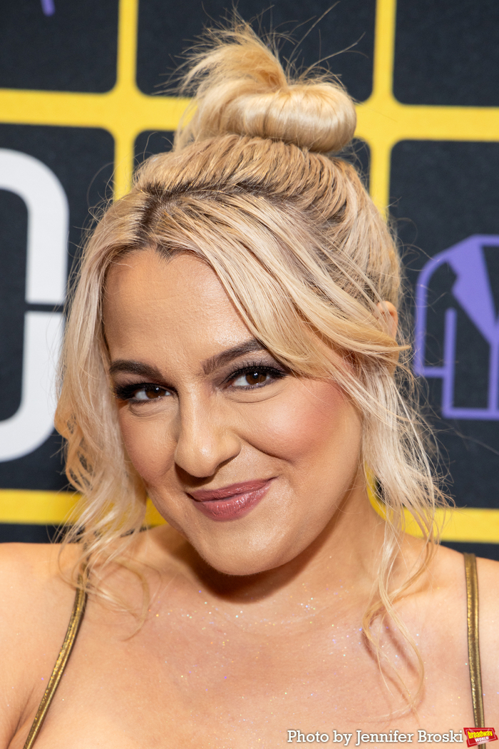 Photos: Stars Walk the Red Carpet on Opening Night of HOW TO DANCE IN OHIO Image