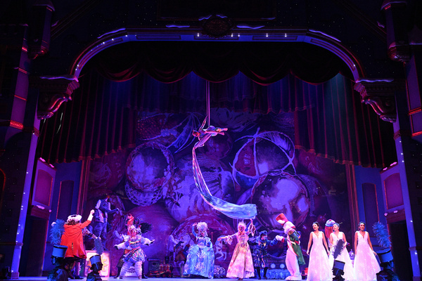 Photos: MOIPEI Returns to AES Indiana Yuletide Celebration Image