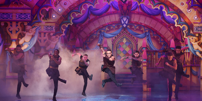 Photos: Get a First Look at SNOW WHITE AND THE SEVEN DWARFS at Southampton's Mayflower Theatre 