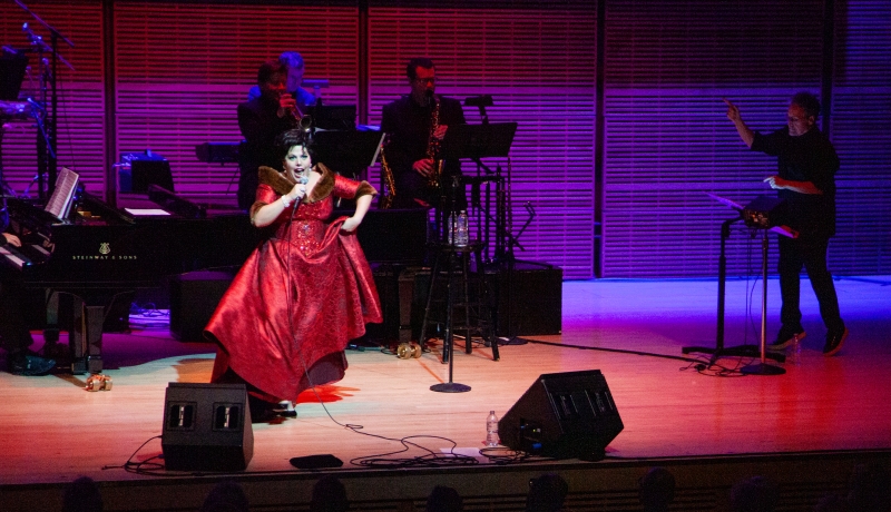 Review: Debbie Wileman Presents a Festive JUDY GARLAND - WE NEED A LITTLE CHRISTMAS at Carnegie Hall 