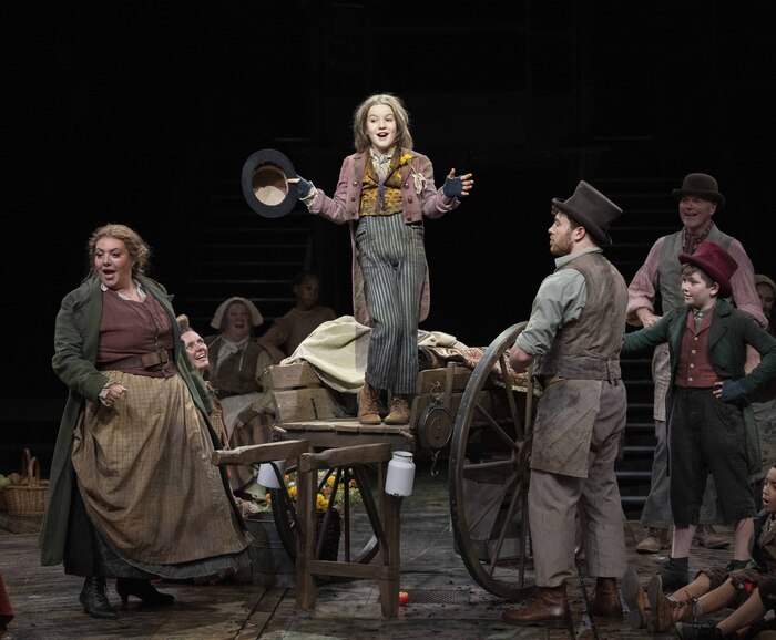 Video/Photos: First Look At OLIVER! At Leeds Playhouse Image