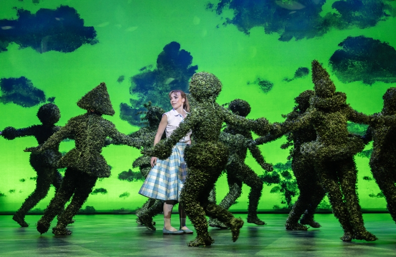Review: EDWARD SCISSORHANDS, Sadler's Wells Image