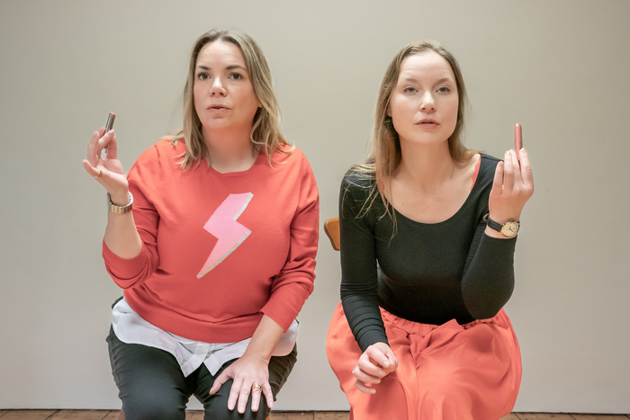 Photos: First Look at Strut & Fret's LOOK BEHIND YOU at Theatre at the Tabard  Image