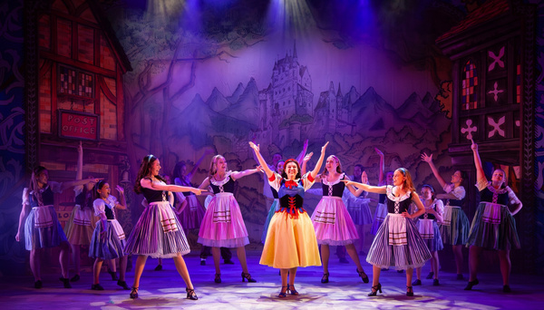 Photos: First Look At Snow White At The Malthouse Canterbury Image