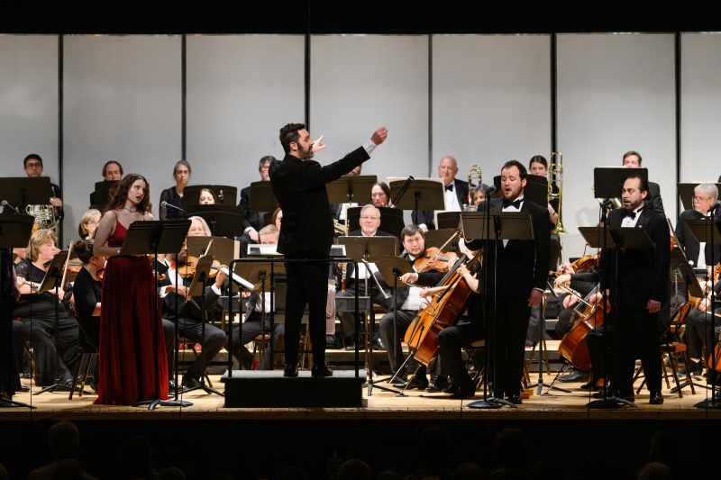 Review: THE GREATER NEWBURGH SYMPHONY ORCHESTRA ANNUAL HOLIDAY SHOW at Aquinas Hall 