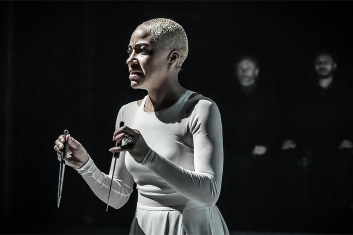 Photos: First Look at David Tennant and Cush Jumbo in MACBETH Image
